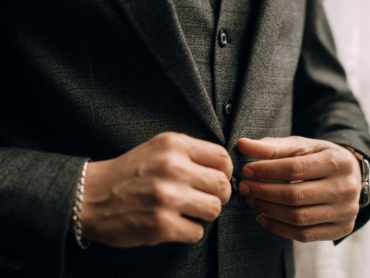 how to measure for a suit jacket